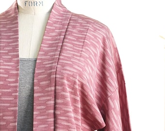 Vintage Silk Kimono Jacket – Mauve Textured Print, L/XL Japanese Haori