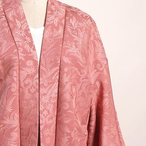 Vintage Silk Kimono Jacket – Dusty pink jacquard vine pattern - Japanese Haori with silk lining