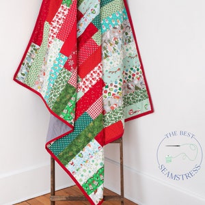 Modern Christmas Patchwork Quilt. Large Throw Blanket for Holidays Ready to Ship. Cozy Blanket, Traditional Twin Size Quilt or Bed Spreads. image 2