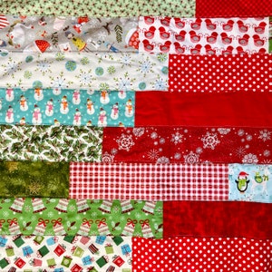 Modern Christmas Patchwork Quilt. Large Throw Blanket for Holidays Ready to Ship. Cozy Blanket, Traditional Twin Size Quilt or Bed Spreads. image 4