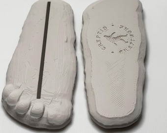 Bigfoot Track Plaster Cast Miniature Figure Display Stand: Cryptid Craftwork