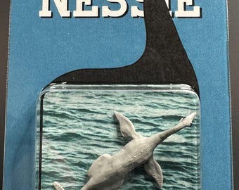 Miniatuurfiguur monster van Loch Ness: Nessie, Cryptid Craftwork