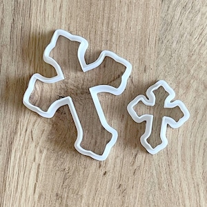 Tagliabiscotti a forma di croce, tagliabiscotti a forma di croce, set di 5 tagliabiscotti, biscotti a forma di croce, fondente, utensili per ceramica, tagliabiscotti a forma di pan di zenzero, tagliabiscotti a forma di croce sacra