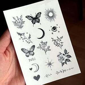 Arkusz tatuaży tymczasowych Mieszanka czarno-biała, tatuaże kwiatowe, tatuaże motyli, słońce i księżyc, unikalny tatuaż tymczasowy, motywy kwiatowe