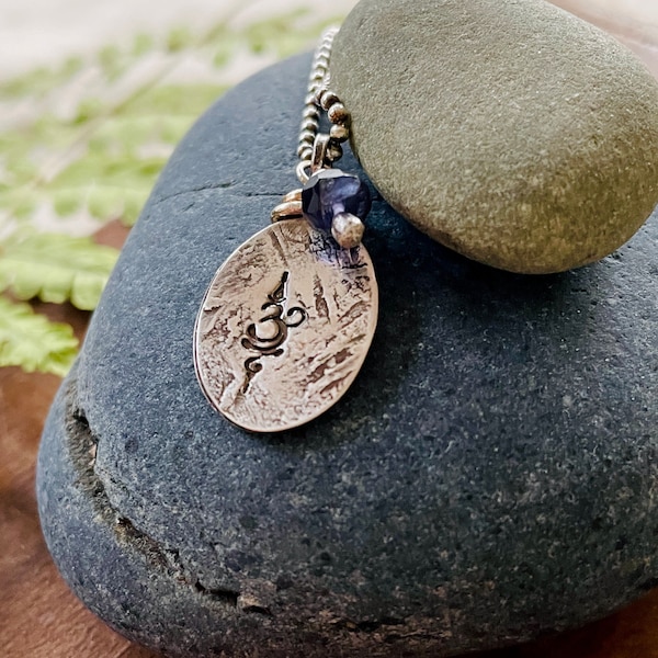 om/breathe - matte recycled sterling necklace with iolite