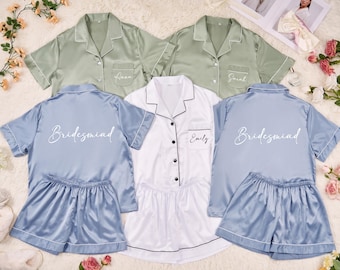 Personalized Bridesmaid Pajamas Sets, Bridesmaid PJs sets, Monogram Satin PJs, Bridal Shower Gifts, Wedding Gift Bachelorette Party Gifts