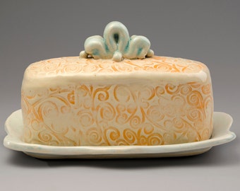 Unique Rectangle Handmade Covered Pottery Butter Dish with Texture