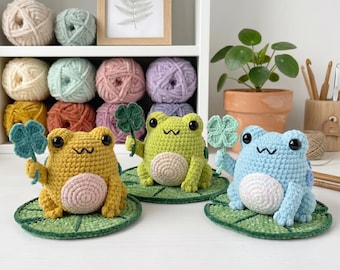 Patrón de rana a crochet, tutorial de amigurumi de rana de la suerte con nenúfar, descarga digital de peluche de animal kawaii