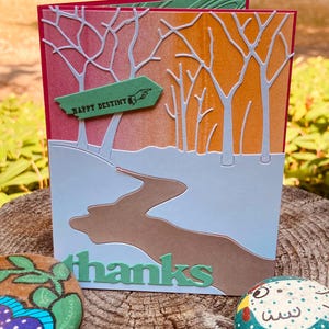 Carte de voeux artisanale sur le thème de la nature avec message de l'heureuse destinée, carte de remerciement, découpes 3D uniques, silhouette d'arbre, carte en papier fait main