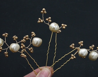 Large Pearl and Gold Bead Wedding Hair Pin Set of Three, Hair Accessories