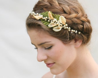 Vintage Wax Flower and Pearl Headpiece, Vintage Wedding Headpiece, Calla Lilly Flower Crown