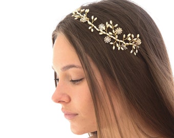 Pearl Hair Vine with Rhinestone Flowers, Gold Hand Wired Wedding Headpiece with Vintage Pearls