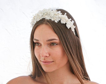 Lace and Flower Wide Wedding Headband, Vintage Floral Flower Crown in White