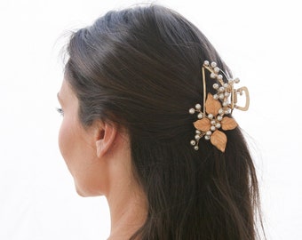 Gold Hair Claw Clip Decorated with Wired Pearls and a Metal Flower, Hair Accessory Gift for Her