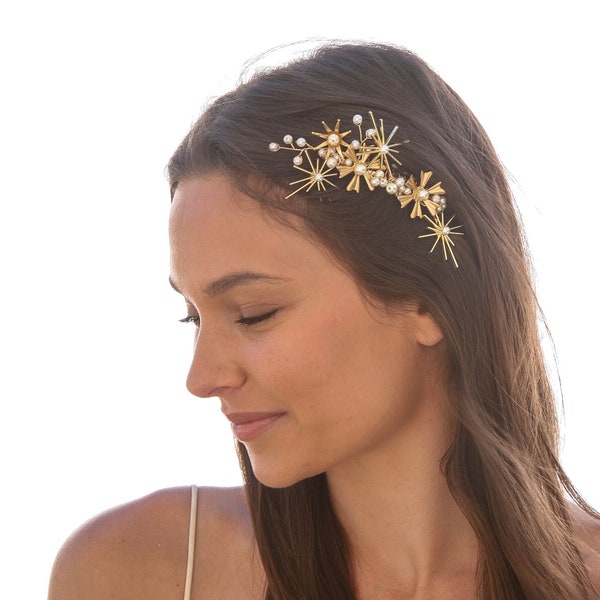 Celestial Wedding Gold Hair Comb, With Stars and Pearls, Boho Bridal Headpiece