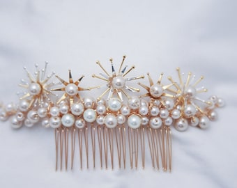 Celestial Wedding Hair Comb in Silver and Gold, Boho Wedding Headpiece with Stars and Pearls