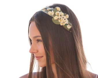 Wide Embroidered Lace Headband in Pale Yellow Ivory and Green with Vintage Flowers, Boho Wedding Headpiece