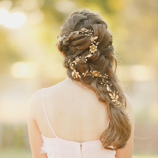 Long Gold Wedding Hair Vine of Wired Pearls and Metal Flowers and Leaves, Bridal Headpiece Gold Hair Wrap, Hair Jewelry Metal Flower Tiara