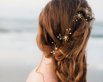 Mermaid Wedding Star Flower and Pearl Bridal Hair Set, Brass Flower Tiara and Bobbie Pins Hair Jewelry Beaded Headpiece