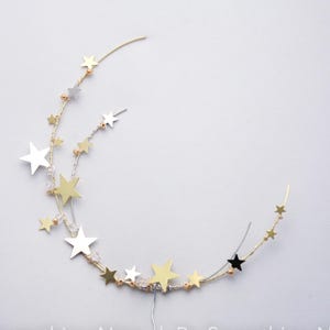 Celestial Cake Topper: Gold & Silver Crescent Moon with Metal Stars