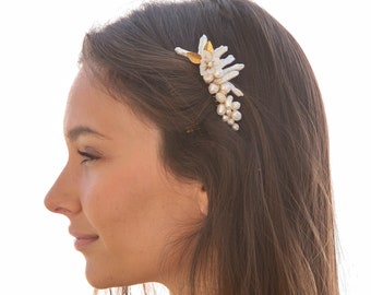 Freshwater Pearl and Flower Wedding Hair Comb