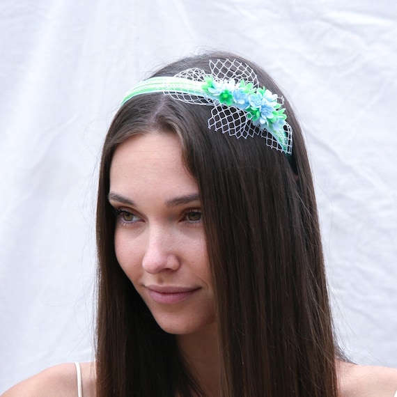 Vintage Style Flower Headband: Blue, Green, and Ribbon With  display picture 3