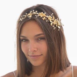 Gold Flower Wedding Hair Vine with Pearls: Vintage Bridal Headpiece
