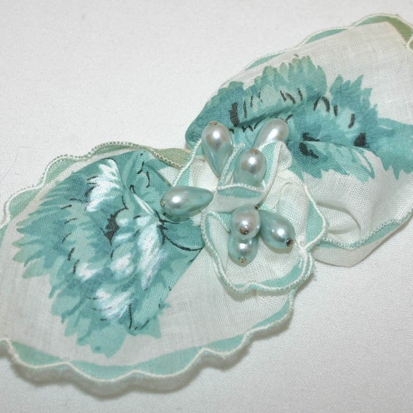 green and white vintage hankie bow broach/clip