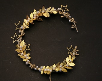 Gold Cresent Moon with Stars Metal Leaf Wedding Cake Toper Twisted Berry Golden Rustic MoonWedding Decor Metal leaves