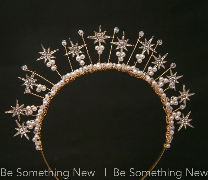 Celestial Wedding Crown of Gold Stars with Rhinestone and Pearls, Boho Tiara. wedding tiara of stars in gold with peals and crystals