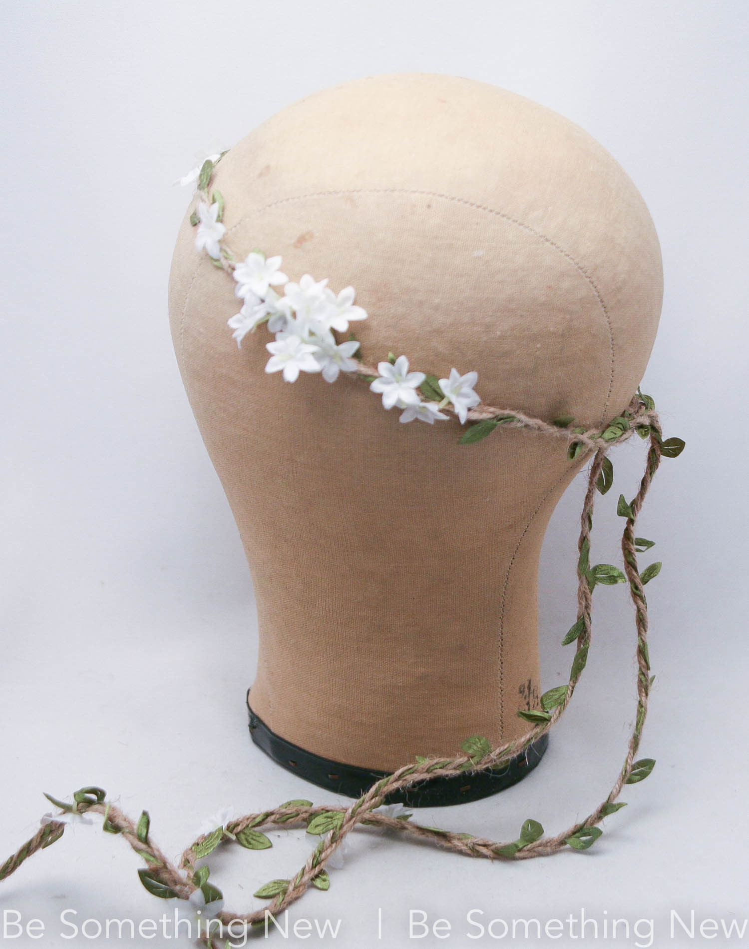 Boho Vtg Wedding Hair Vine Flower Crown White Flowers Green Wear Many Ways NWOT Hair Vine White Flowers - Etsy main image 4