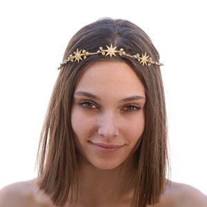 Gold Wedding Headpiece with Golden Stars and Rhinestones, Celestial Wedding Boho Wired Gold Tiara Hair Accessory