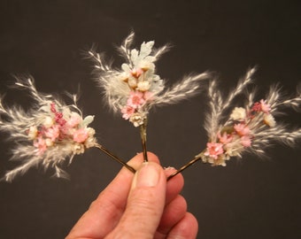 Dried Flower Hair Pin Sets With Pampas Grass, Dried Straw Flowers and Greenery, Flower and Babies Breath Bobby Pin Set for you Wedding Day