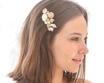 Shell Bobby Pins and Comb, Beach Wedding Headpiece, Destination Wedding Hair Accessories, Sea Shell Comb and Pin Set