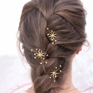 Juego de tres horquillas para el pelo de novia celestiales doradas: flor de estrella, perla champán