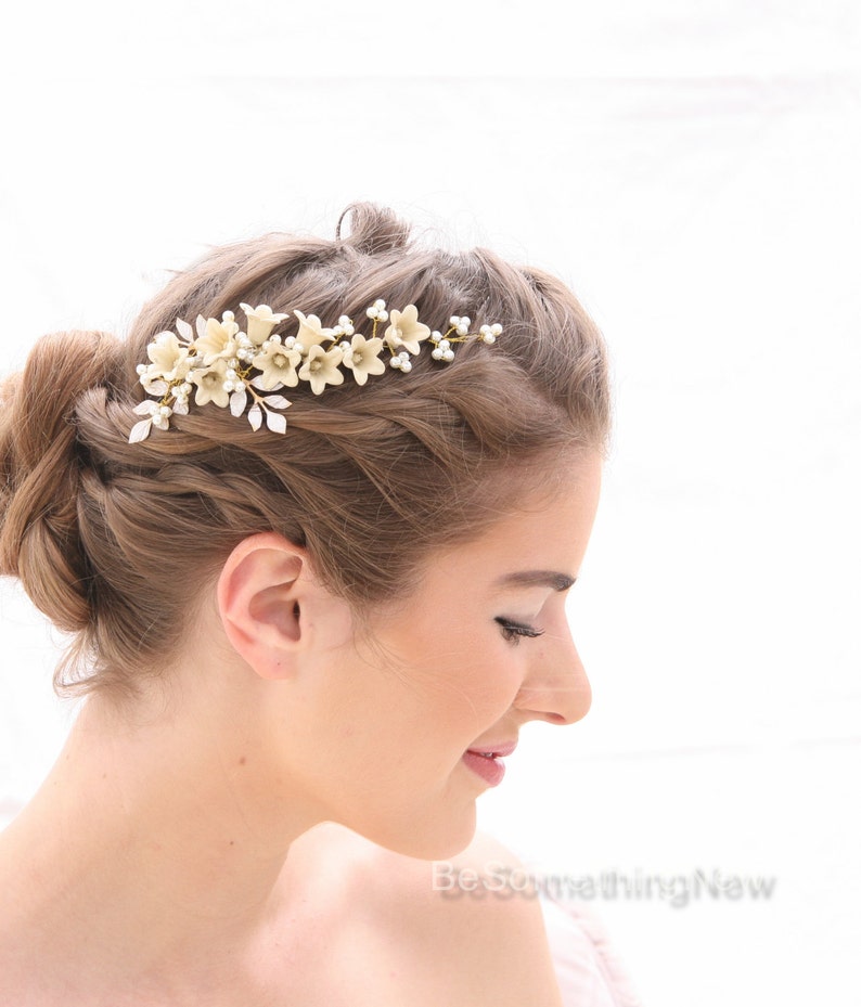 Bridal Hair Vine Pearl and Flower Vintage Inspired Wedding Hair Vine in Ivory Bridal Headpiece Beaded Wedding Decorative Comb Hair Jewelry image 5