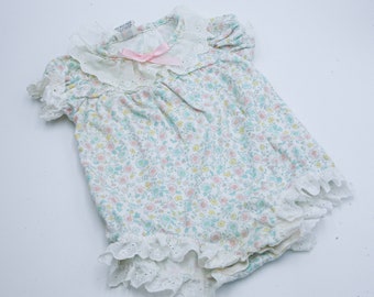 Vintage Baby Romper 6 Months in White with Pink Blue and Yellow Flowers