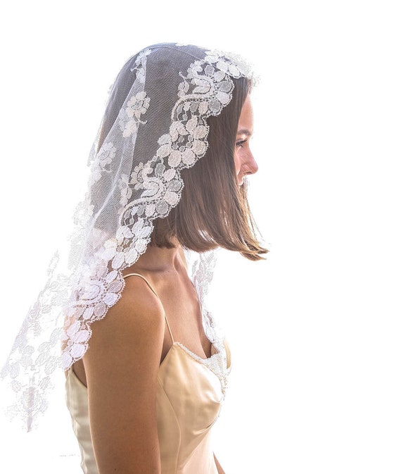All lace veil discount
