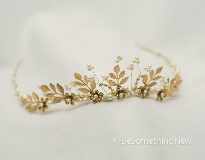 Gold Leaf Crown Bridal Gold Wedding Crown Woodland Queen Wedding Headpiece Leaves Flowers Metal Wedding Hair Accessory, Gold Bridal Tiara image 8