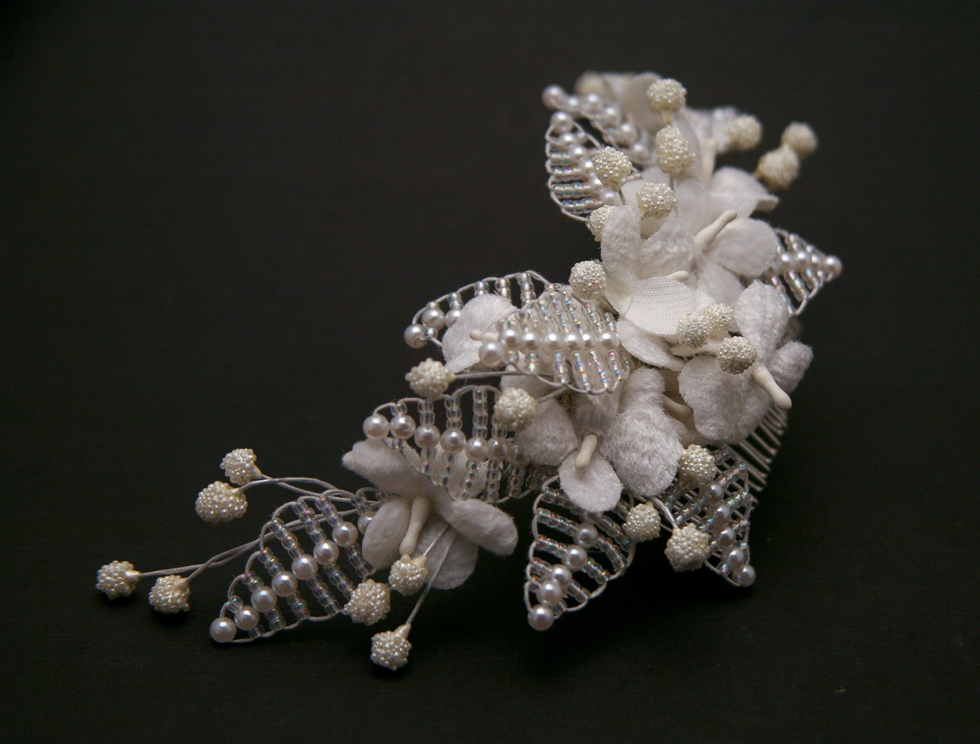 Ivory Bridal Wedding Hair Comb Made With Vintage Velvet Ivory Bridal Wedding Hair Comb Made With Vintage Velvet
