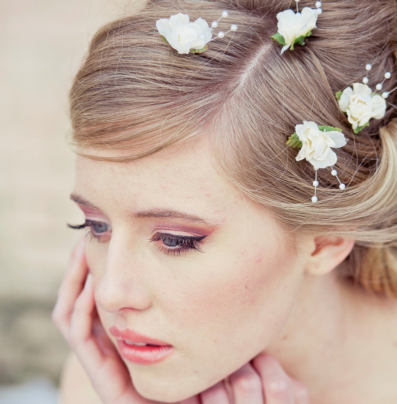 Wedding Hair Bobby Pin Set of Flowers and Pearls Wedding Hair Accessory, Flower Bobby Pins Vintage Flower Wedding Hair Clips image 2