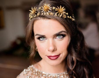 Vintage Brass Flower Crown: Celestial Wedding Tiara with Champagne Pearls