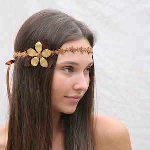 Hippie Bohemian Tie Headband of Camel Suede Trim, brown Leaves and a large metal daisy, Boho Festival Fashion image 4