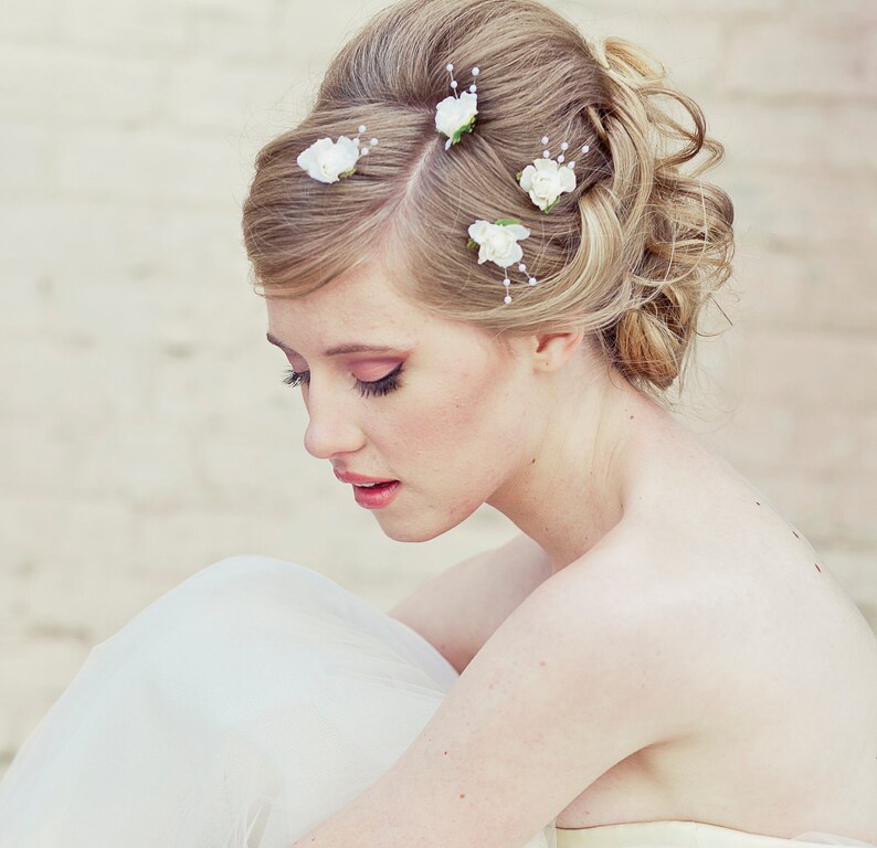 Wedding Hair Bobby Pin Set of Flowers and Pearls Wedding Hair Accessory, Flower Bobby Pins Vintage Flower Wedding Hair Clips image 4