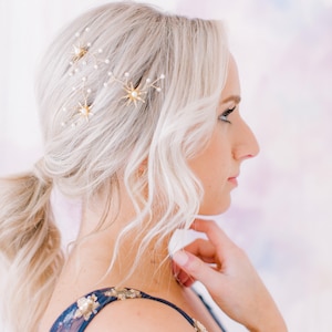 Wedding Hair Pins Star Flower and Champagne Pearl Celestial Bridal Hair Pin Set, Brass Flower Bobbie Pins Hair Jewelry Beaded Headpiece, boho wedding hair pins, bridesmaids hair accessories