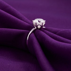 Floral Tulip Lab Grown Diamond Engagement Ring: 14k Gold Solitaire