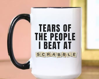 Lágrimas das pessoas que derrotei no Scrabble Caneca de café engraçada Presente para jogador de Scrabble Presente para amante de jogos de tabuleiro
