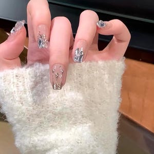 Elegant Silver Chrome Abstract Press-On Nails
