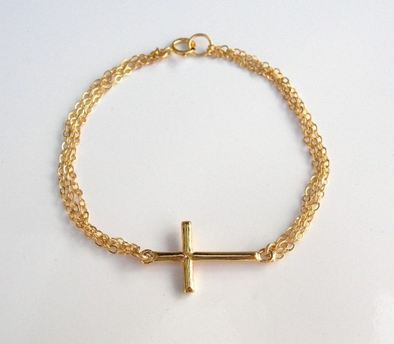 Gold cross bracelet Clearance