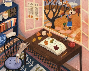 Op de afbeelding: Een aquarel illustratie van een kamer met een raam dat uitkijkt op een herfstscène. Het raam heeft een kalender met de tekst "OKTOBER". Er staat een bureau met een open boek erop, een kopje thee en een potlood. Een konijn zit op een stoel op de voorgrond.